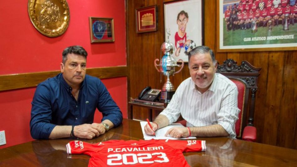 Firmó