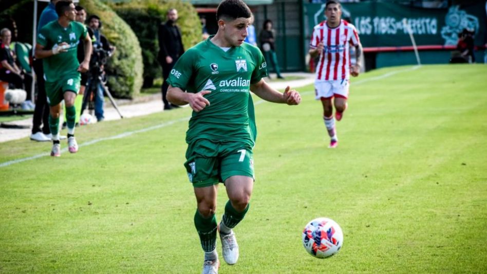 Así juega Lucas Román