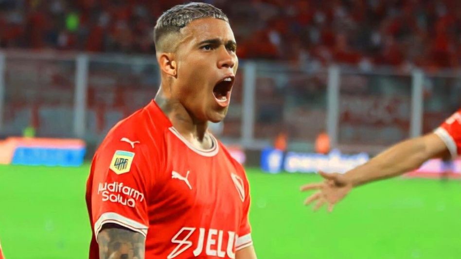 Y a todo esto, juega Independiente