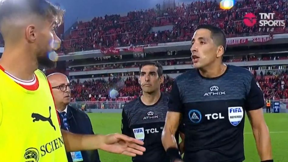 "¿De todo tenemos la culpa los árbitros?"