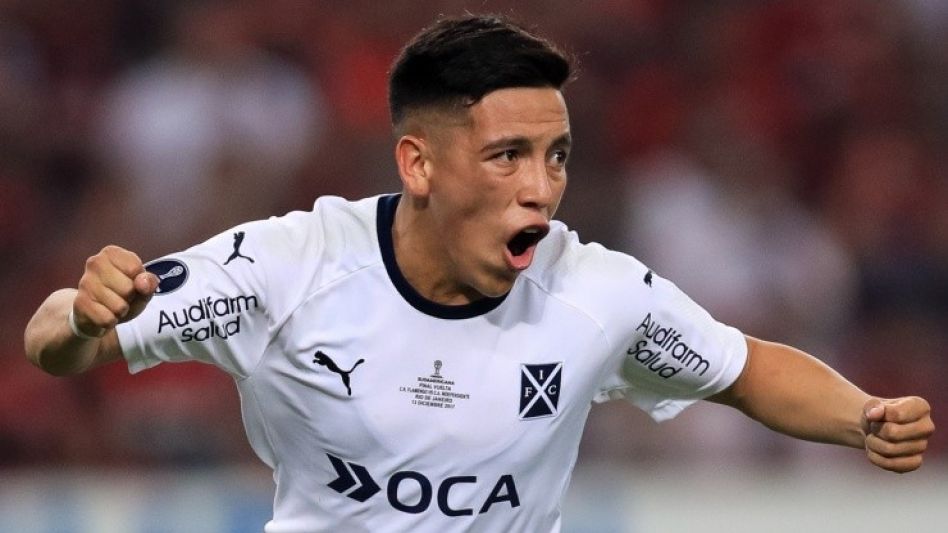 "Tenemos que estar presentes"