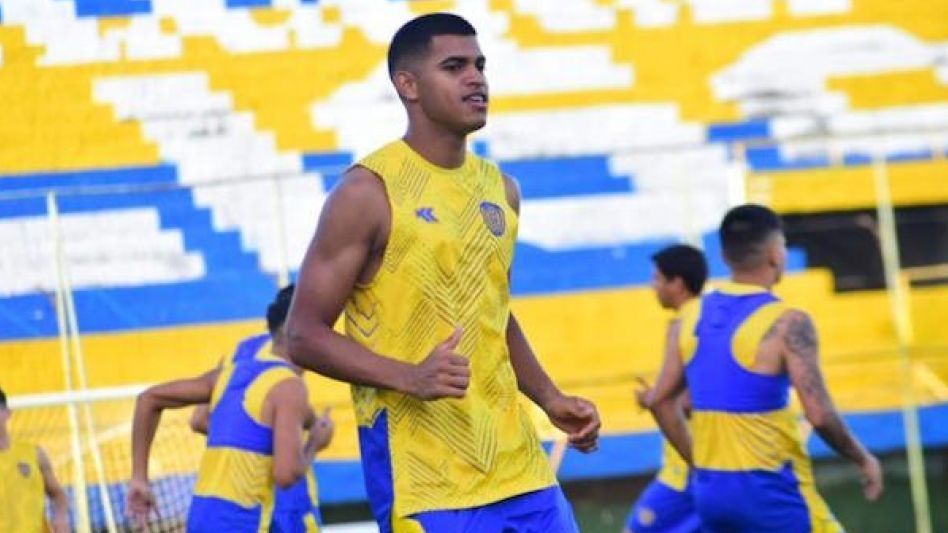 "Independiente y Huracán llamaron a mi sobrino"
