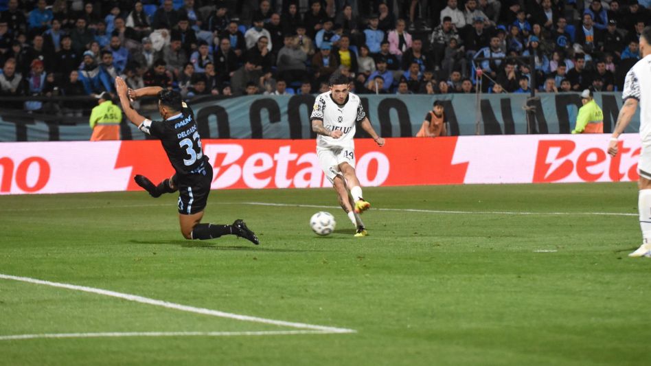 El gol de Montiel