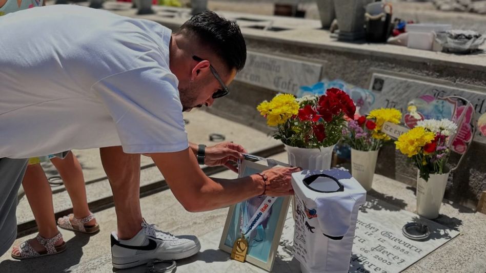 De la gloria al cementerio