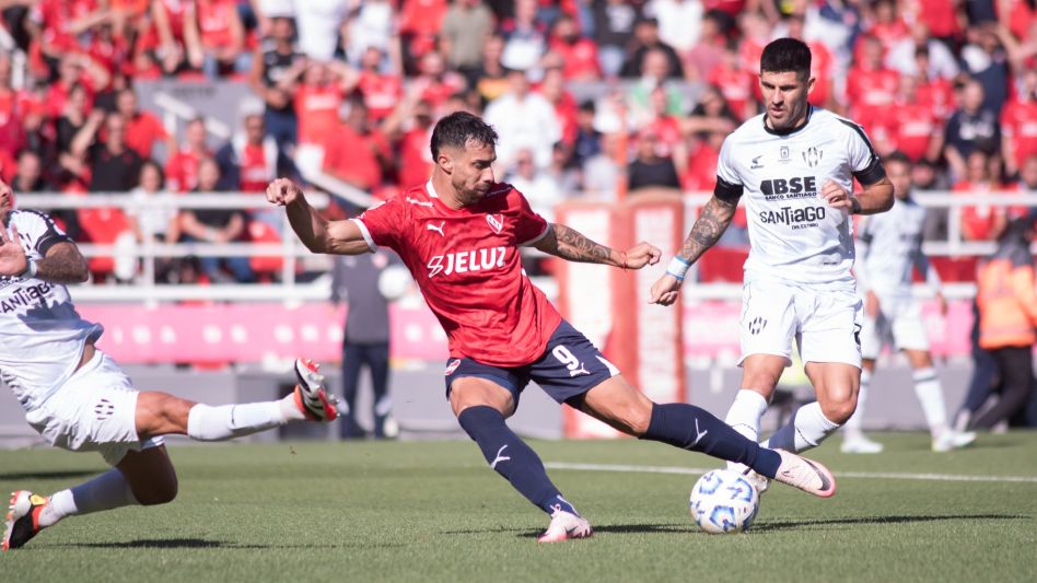 Ávalos abrió la cuenta 