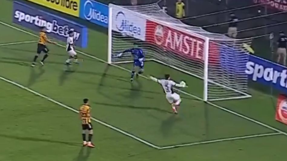 El gol de Loyola en Paraguay
