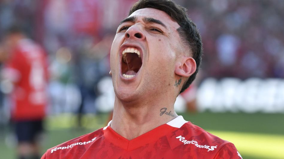 Montiel hizo el gol del año