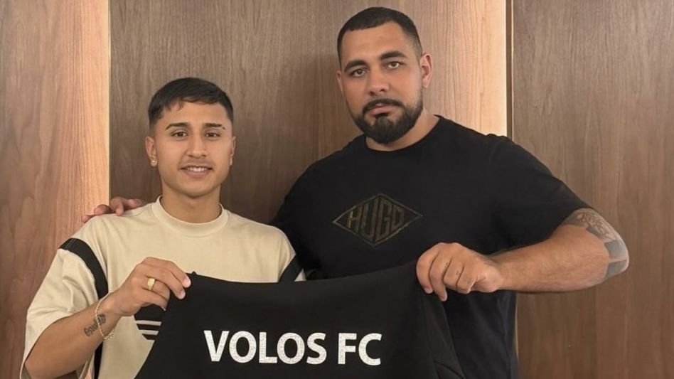 Volós y firmó
