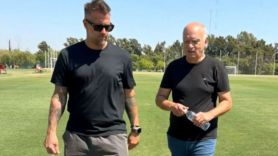 ¿Un 9 para Gustavo?