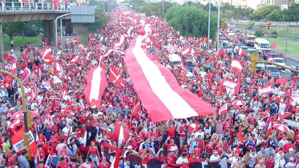 A 21 años de la caravana el siglo