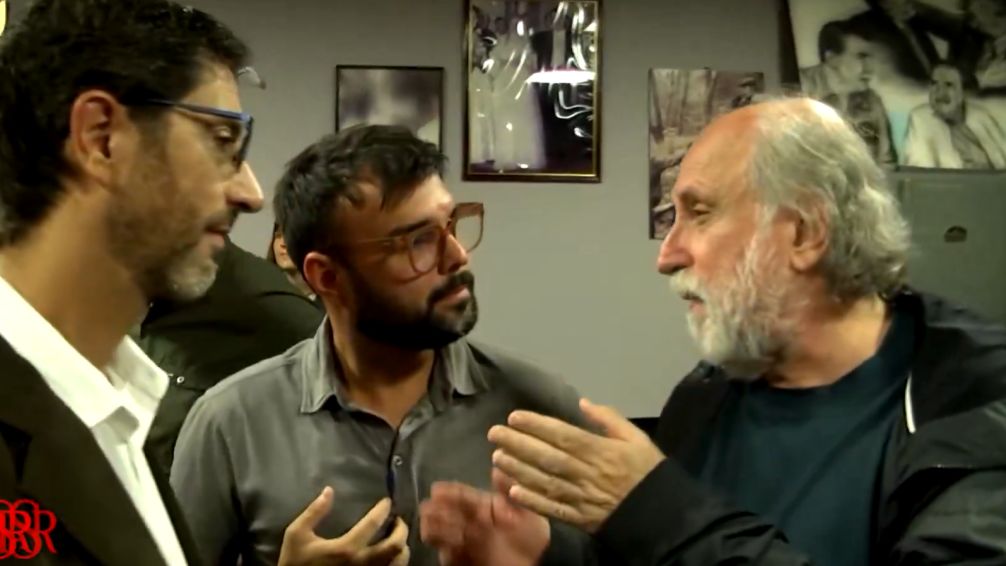 Un pasaje a China, la sangre joven y el enigma del empresario...