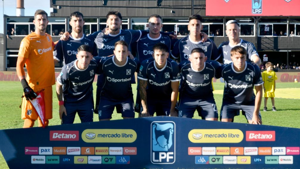 Uno x uno vs. Riestra