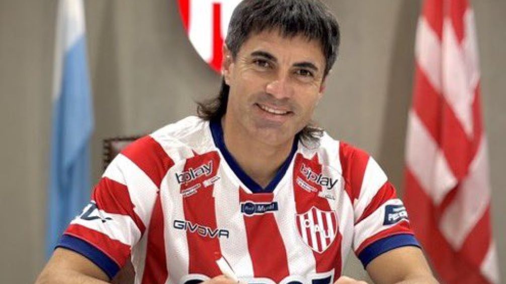 Con pena y sin gloria
