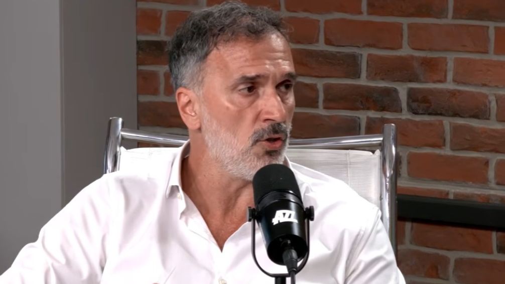 "El Grupo Champagne se hizo cargo del club"