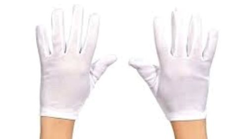 De Guantes blancos 