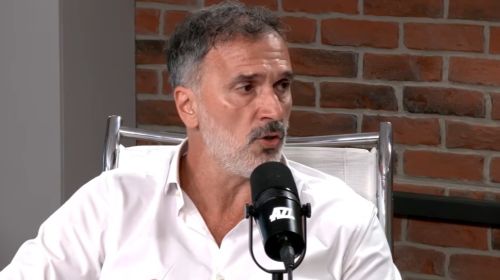 "El Grupo Champagne se hizo cargo del club"