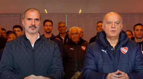 "Vaciaron el plantel y rifaron la clasificación"